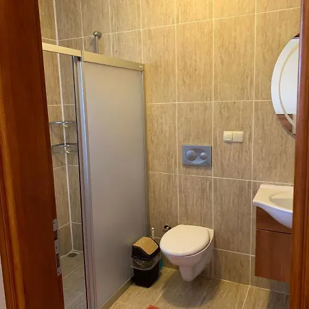 Stunning 4-Bed Villa Celik 4 Bedrooms All Ensuite וילה *