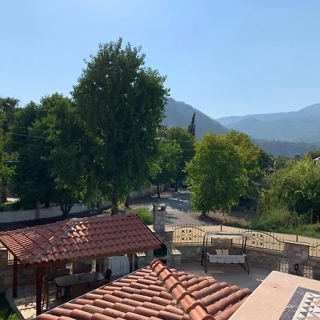 Villa Stunning 4-Bed Villa Celik 4 Bedrooms All Ensuite Dalyan